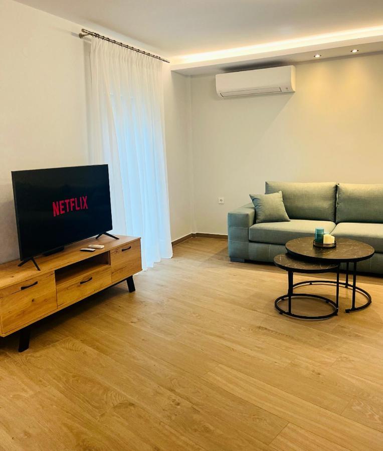Urban Escape Apartment Kavála Ngoại thất bức ảnh