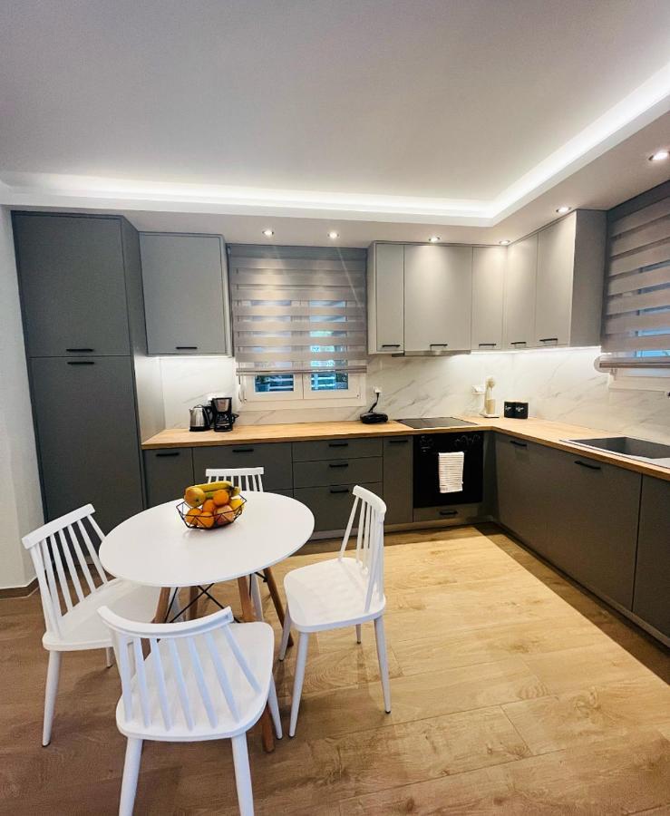 Urban Escape Apartment Kavála Ngoại thất bức ảnh